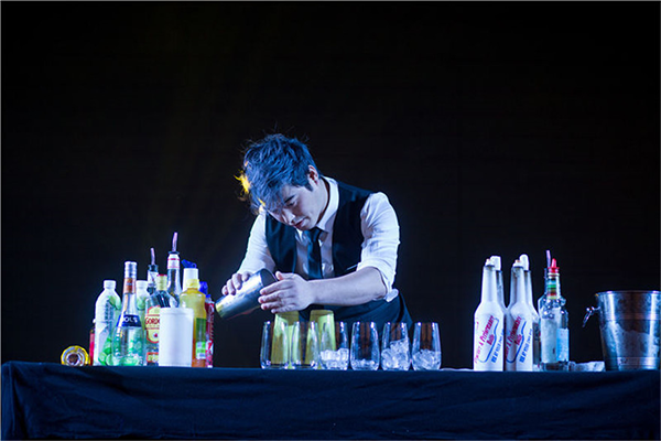 教你如何寫企業年會策劃書